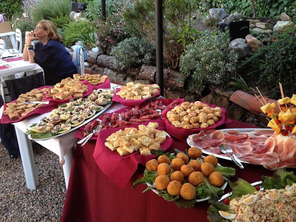 Hotel Ristorante Il Caminetto Diano Marina Luaran gambar