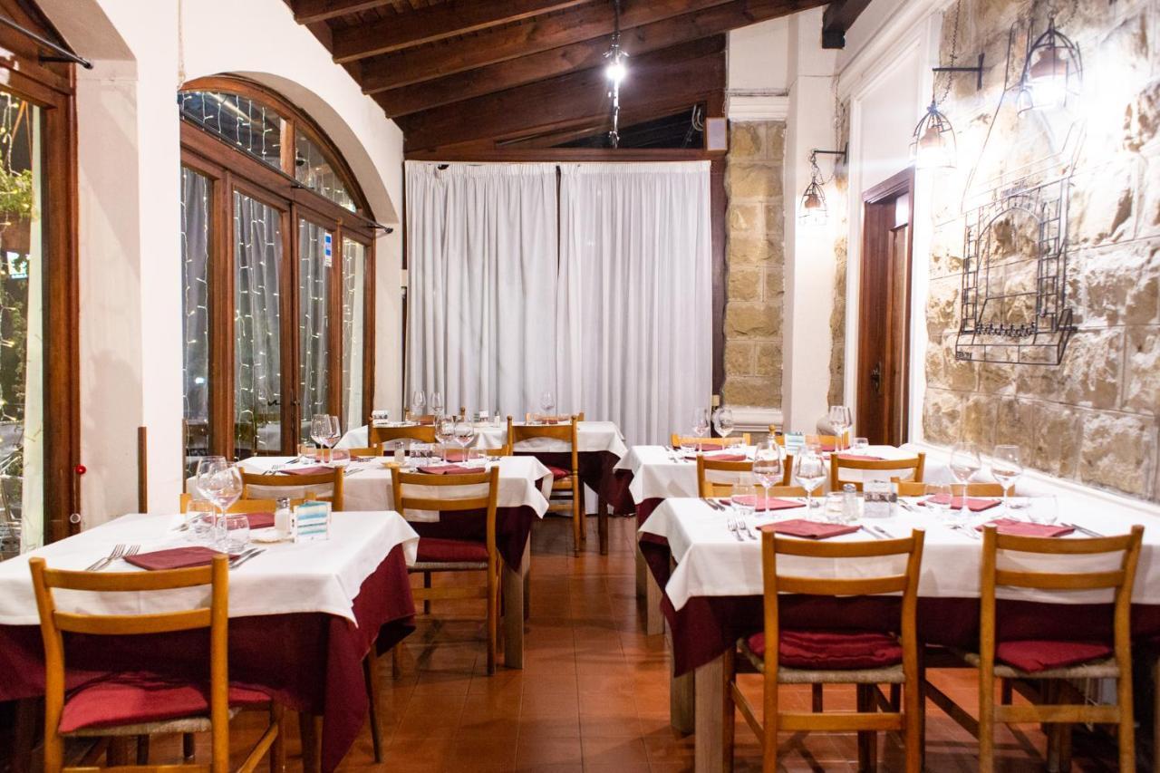 Hotel Ristorante Il Caminetto Diano Marina Luaran gambar